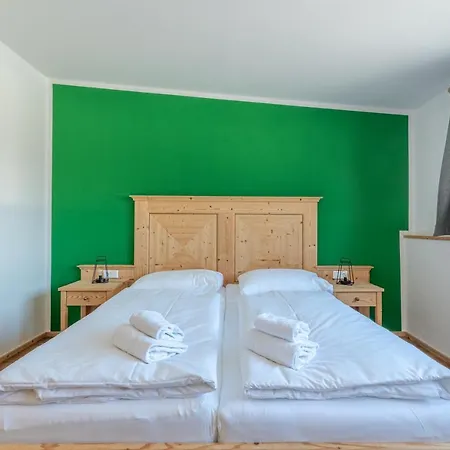 Anblick Appartement With Lake View
