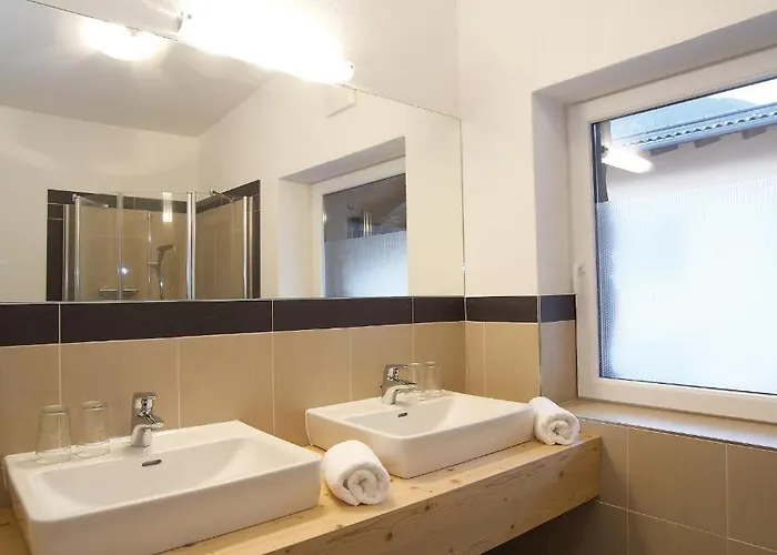 Anblick Appartement With Lake View Incl Summer Card Zell am See